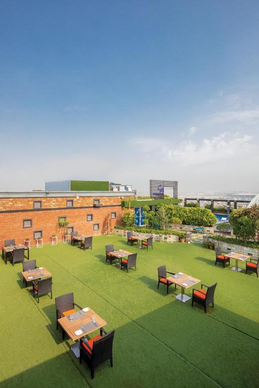Dhaka Regency Hotel & Resort Zewnętrze zdjęcie
