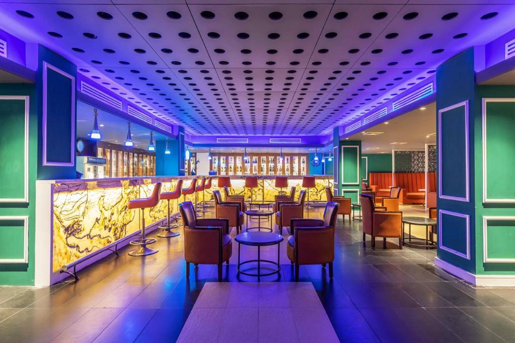 Dhaka Regency Hotel & Resort Zewnętrze zdjęcie